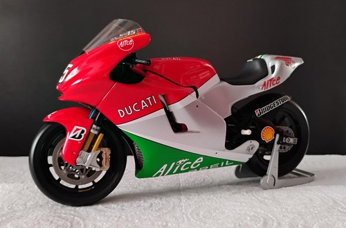 Minichamps ducati desmo - minichamps,
