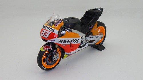 Minichamps honda rc213v - 1/12,