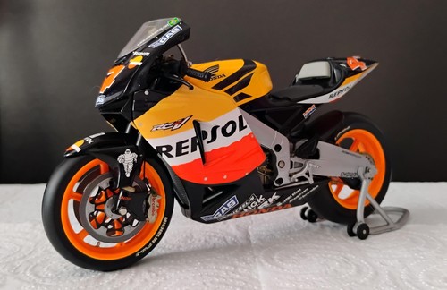 Minichamps honda rc211v - minichamps,