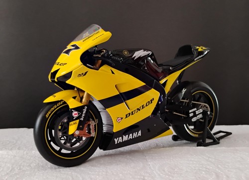 Minichamps yamaha yzr - minichamps, yzr-m1