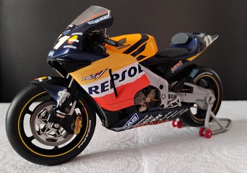 Minichamps honda rc211v - minichamps, 1/12