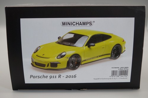 Minichamps 125066326 - 1:12,