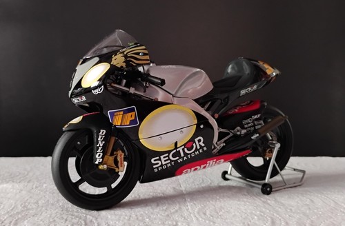 Minichamps aprilia rsv250 - minichamps,