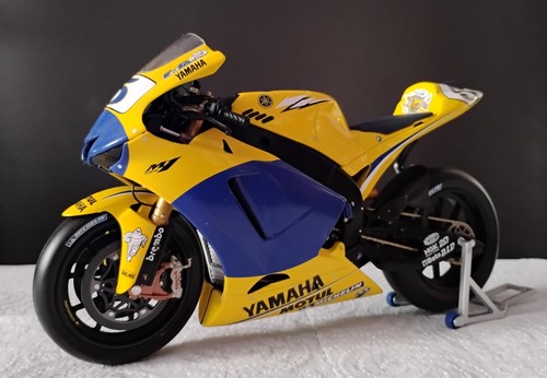 Minichamps yamaha yzr m1 - 1/12, yzr-m1